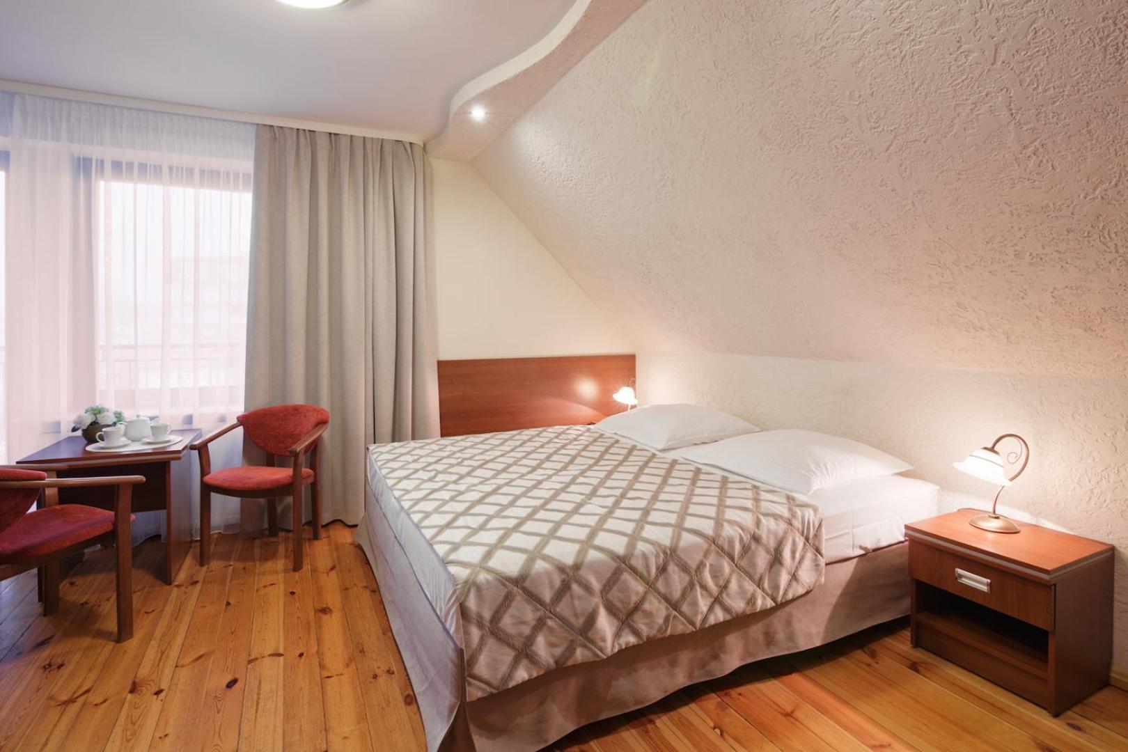 Pensjonat Tadeusz I Apartamenty W Darlowku Darlowko Exteriör bild